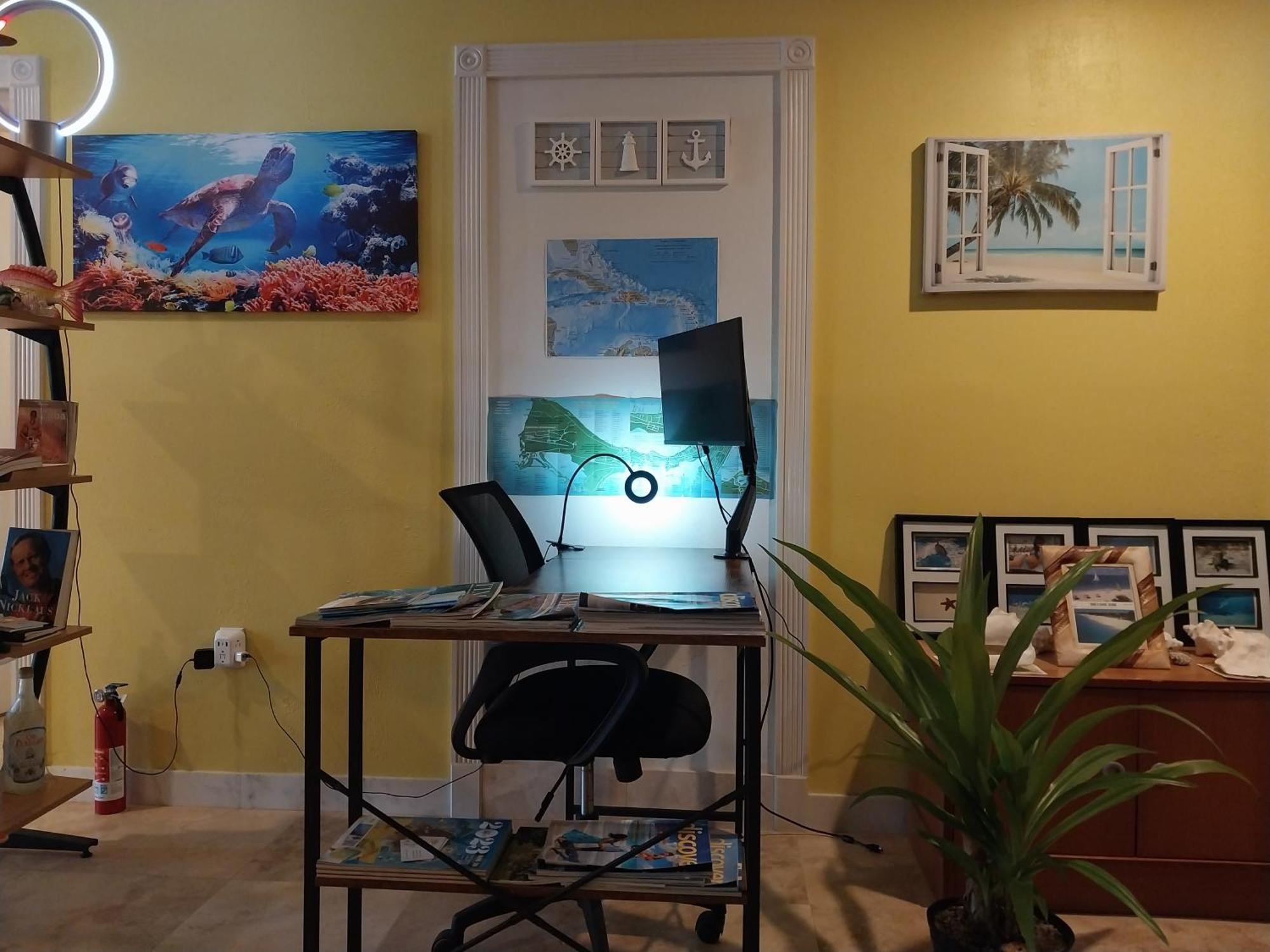 Private Guest House 2 Bedrooms & 2 Baths Near Grace Bay Beach & Long Bay Beach. Екстериор снимка