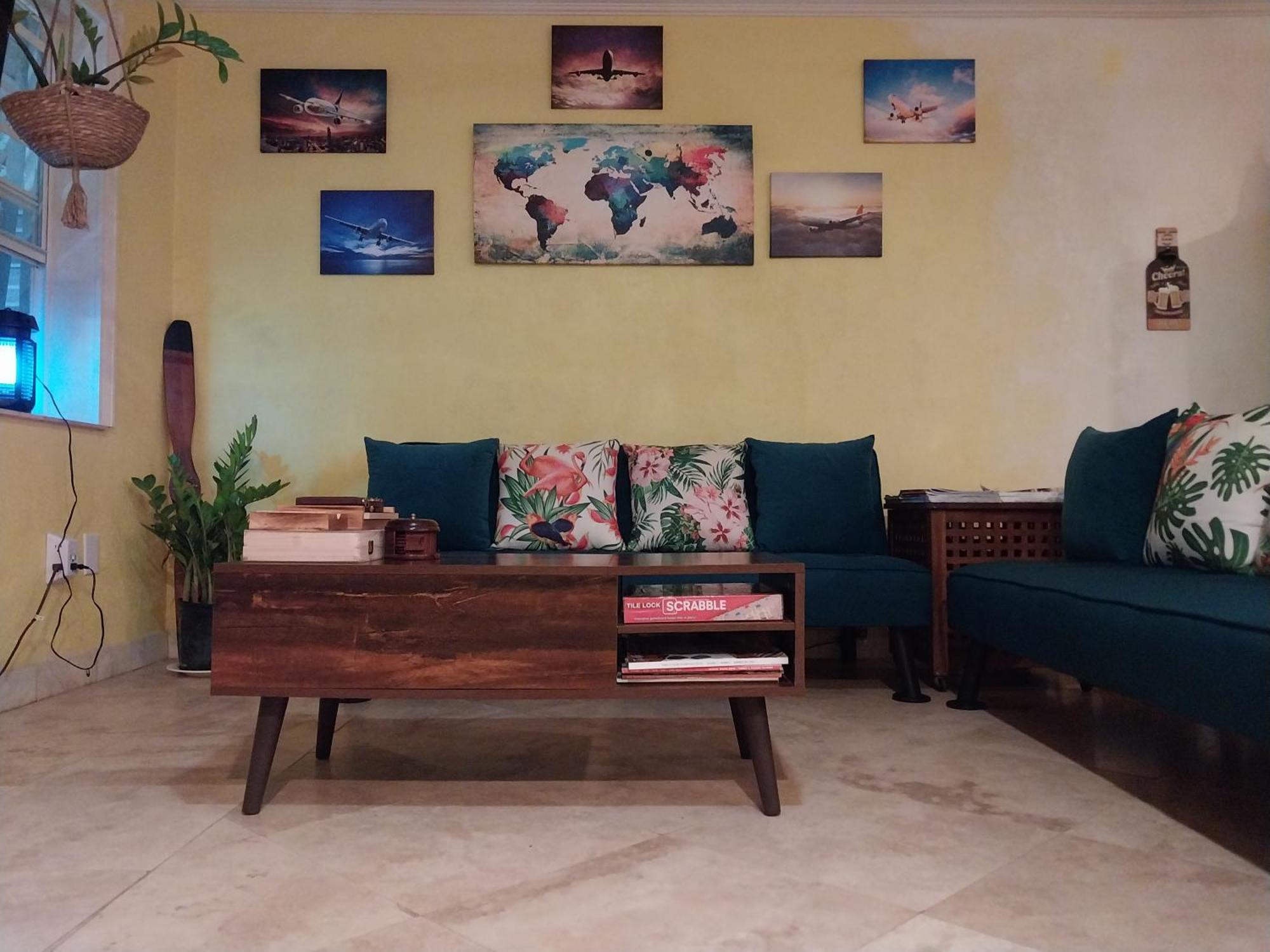 Private Guest House 2 Bedrooms & 2 Baths Near Grace Bay Beach & Long Bay Beach. Екстериор снимка